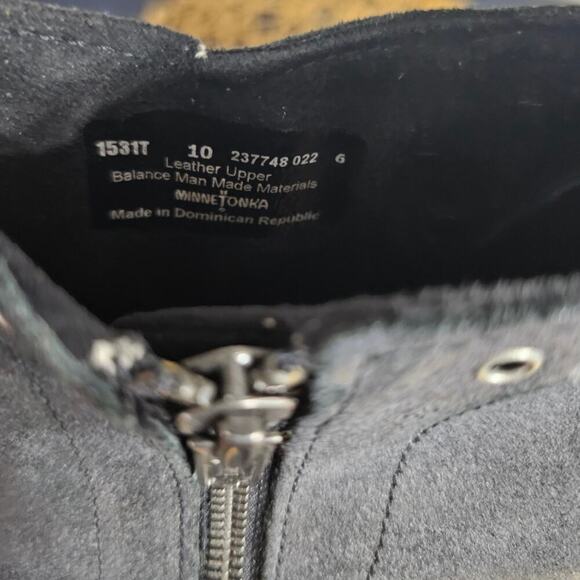 Minnetonka Brenna Boot - Picture 5 of 8